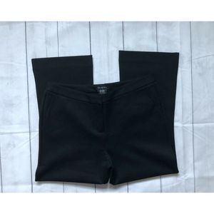 MAX & MIA Size M  Black Capri Crop Ponte Knit